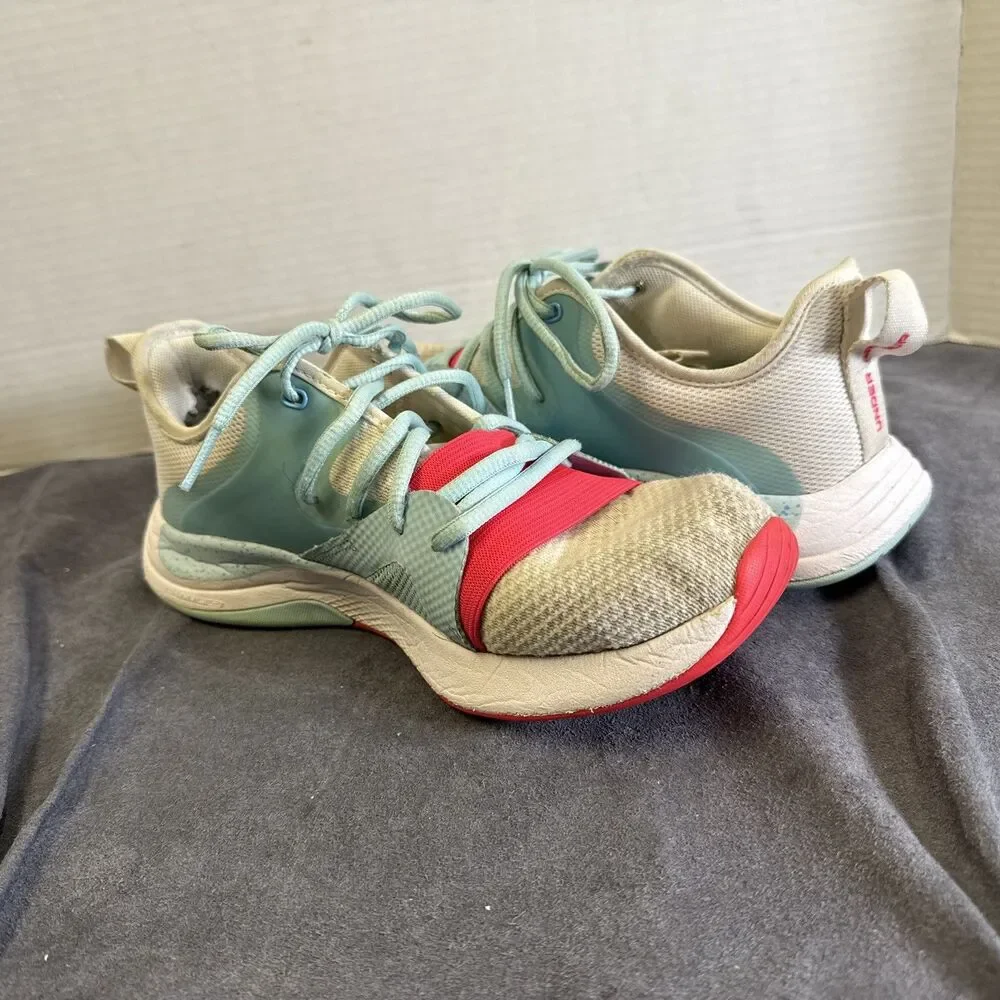 Under Armour Charged Breathe Training Shoes Sneakers Womens Size 8